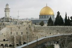 Spory o posvátná místa v Jeruzalémě: Na Chrámové hoře se opět střetli Palestinci s Izraelci