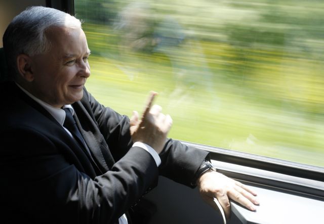 Polsko vlak Jaroslaw Kaczyński