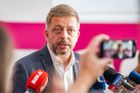 Policejní velitel o Rakušanovi: Je výborný rétor. To jediné o něm můžu říct dobrého