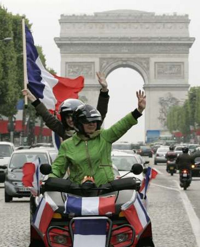 Francie Sarkozy volby oslavy