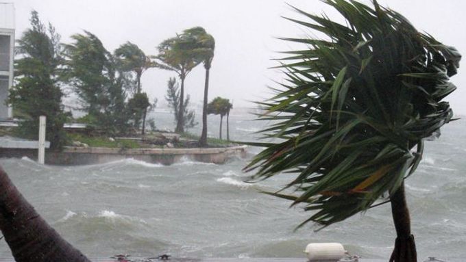 Hurikán Paloma na Kajmanských ostrovech.
