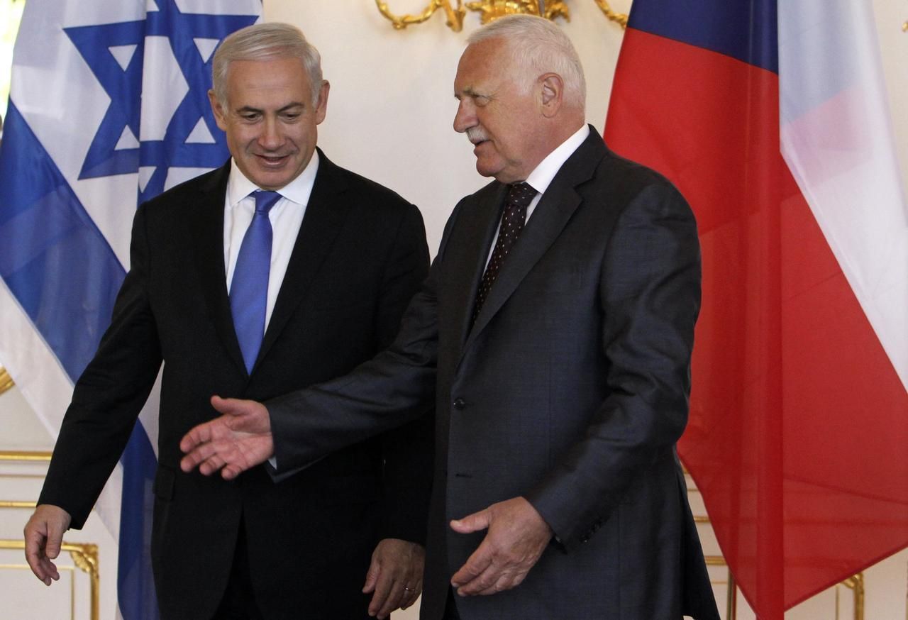 Izraelský premiér Benjamin Netanjahu při státní návštěvě Česka s prezidentem Klausem