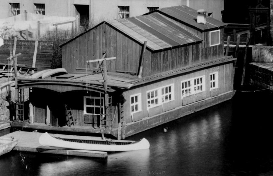 Skauti klubovny