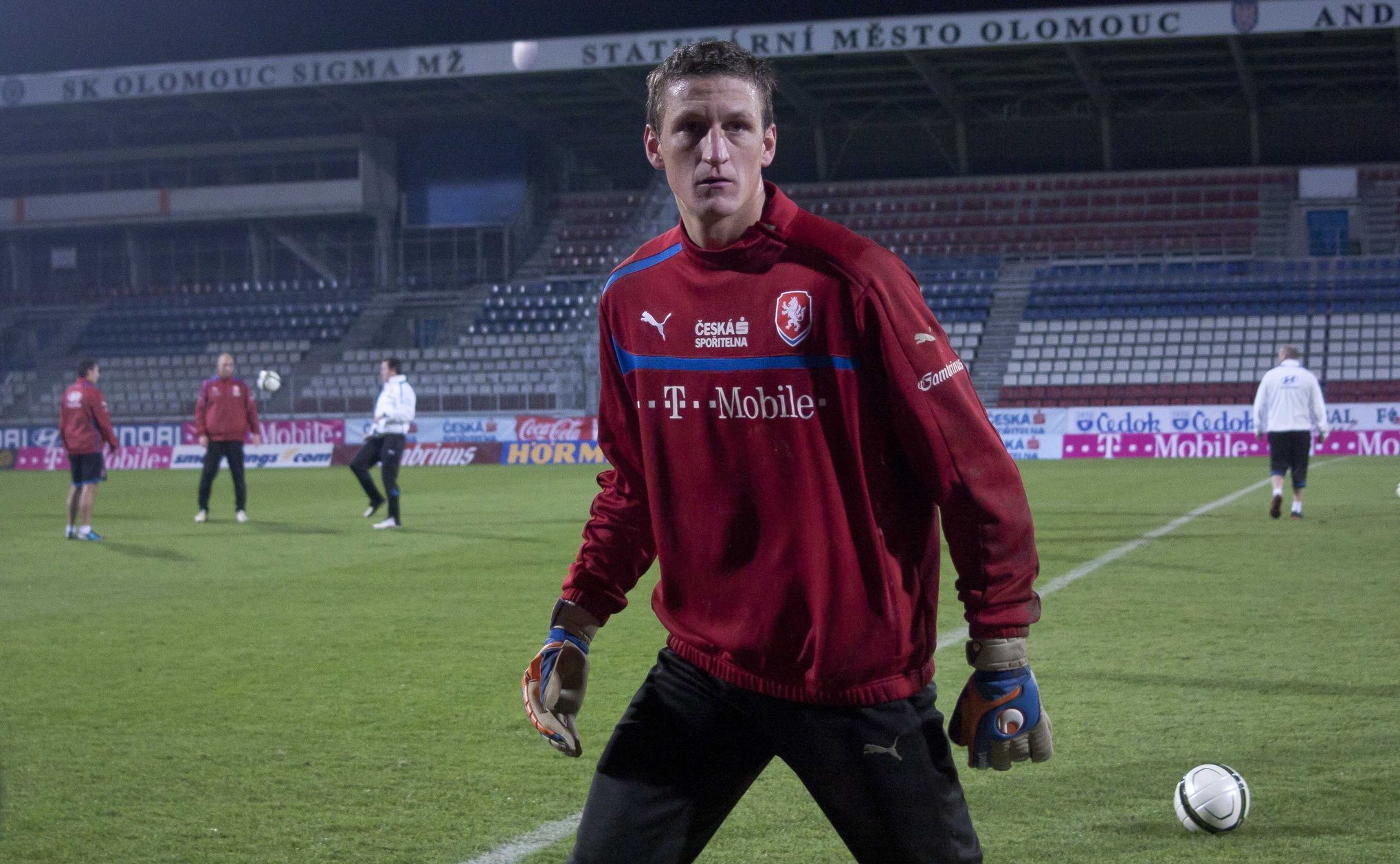 Český fotbalista Tomáš Grigar na tréninku před přátelským utkáním se Slovenskem v Olomoucu v listopadu 2012.