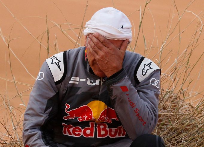 9. etapa Rallye Dakar 2023: havárie Carlose Sainze
