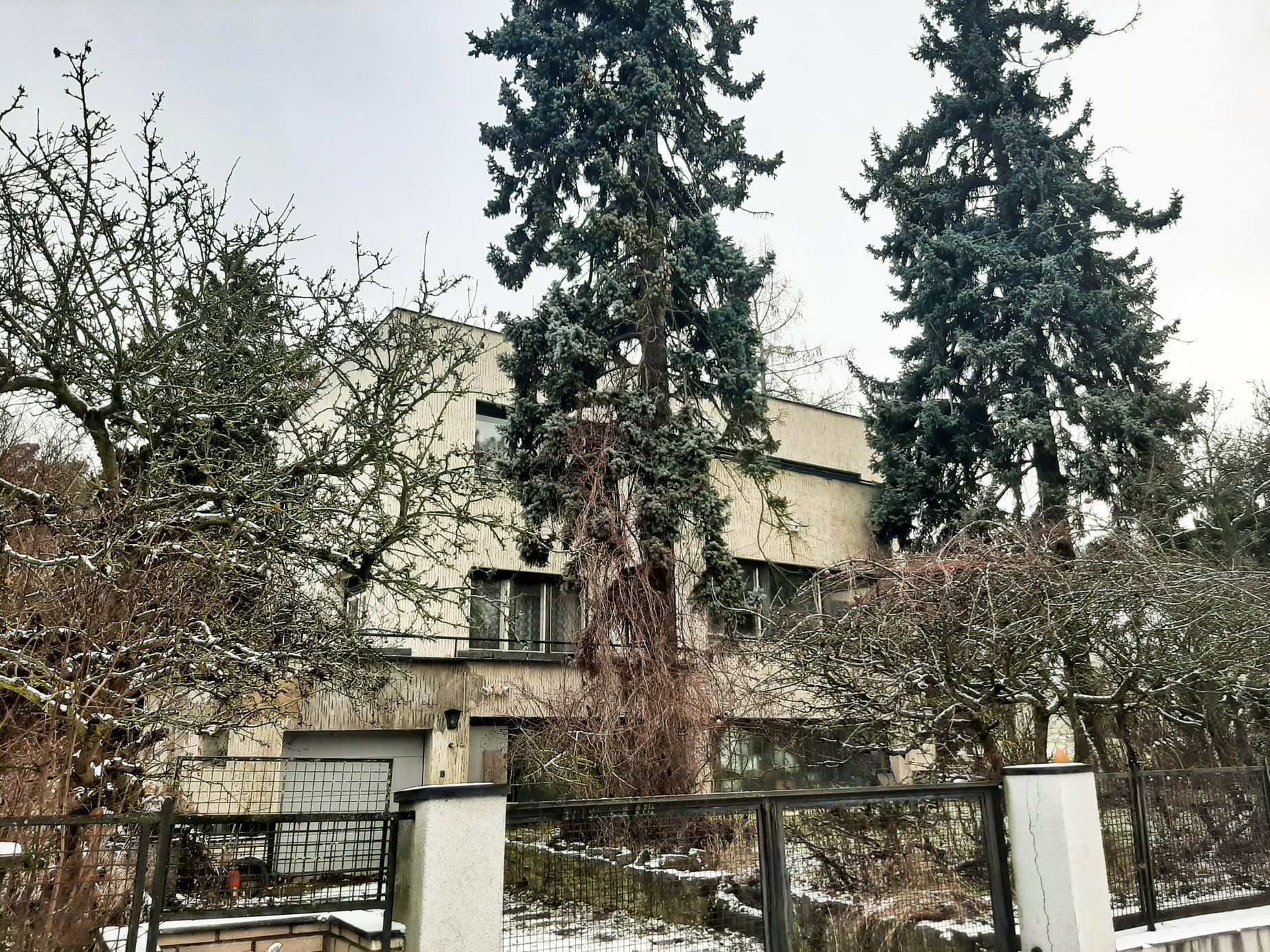 Černošice, vily
