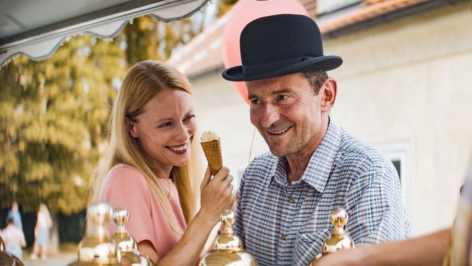 Linda Rybová a Ondřej Vetchý.