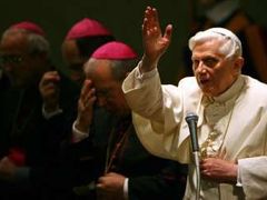 Po dokončení procesu ustavení nováčků bude mít katolická církev celkem 193 kardinálů, z toho 120 ve věku umožňujícím volit papeže.