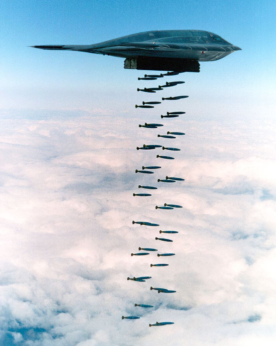 Letoun B-2 Spirit, strategický bombardér, stealth, letectvo, USA, Zahraničí, historie, výročí