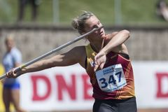 Čeští atleti se udrželi v superlize, Špotáková přehodila pětašedesát metrů
