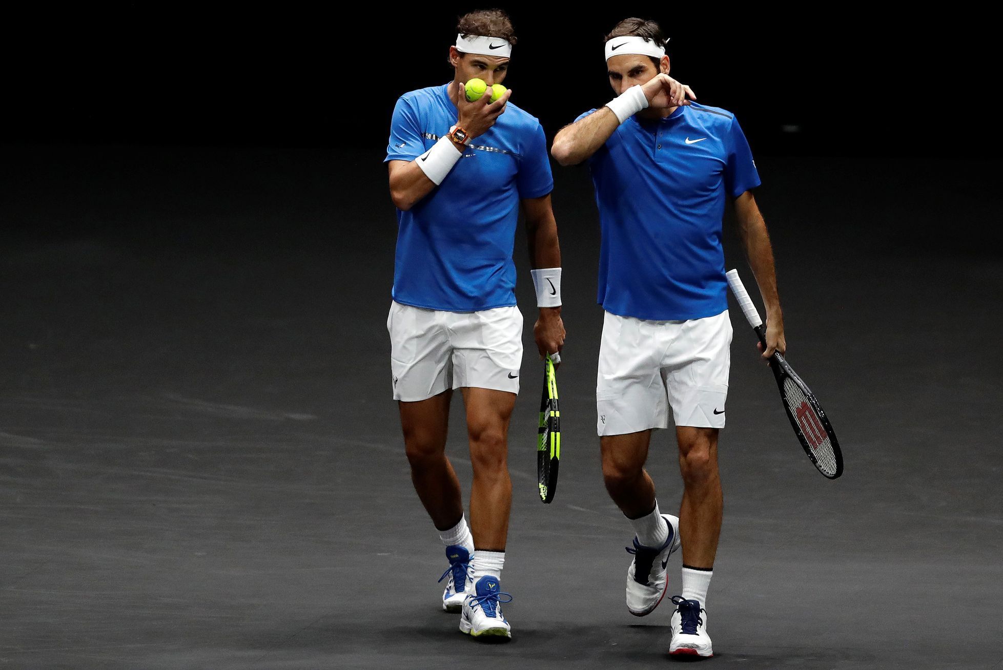 Rafael Nadal a Roger Federer na Laver Cupu 2017
