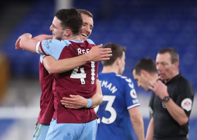 Tomáš Souček a Declan Rice