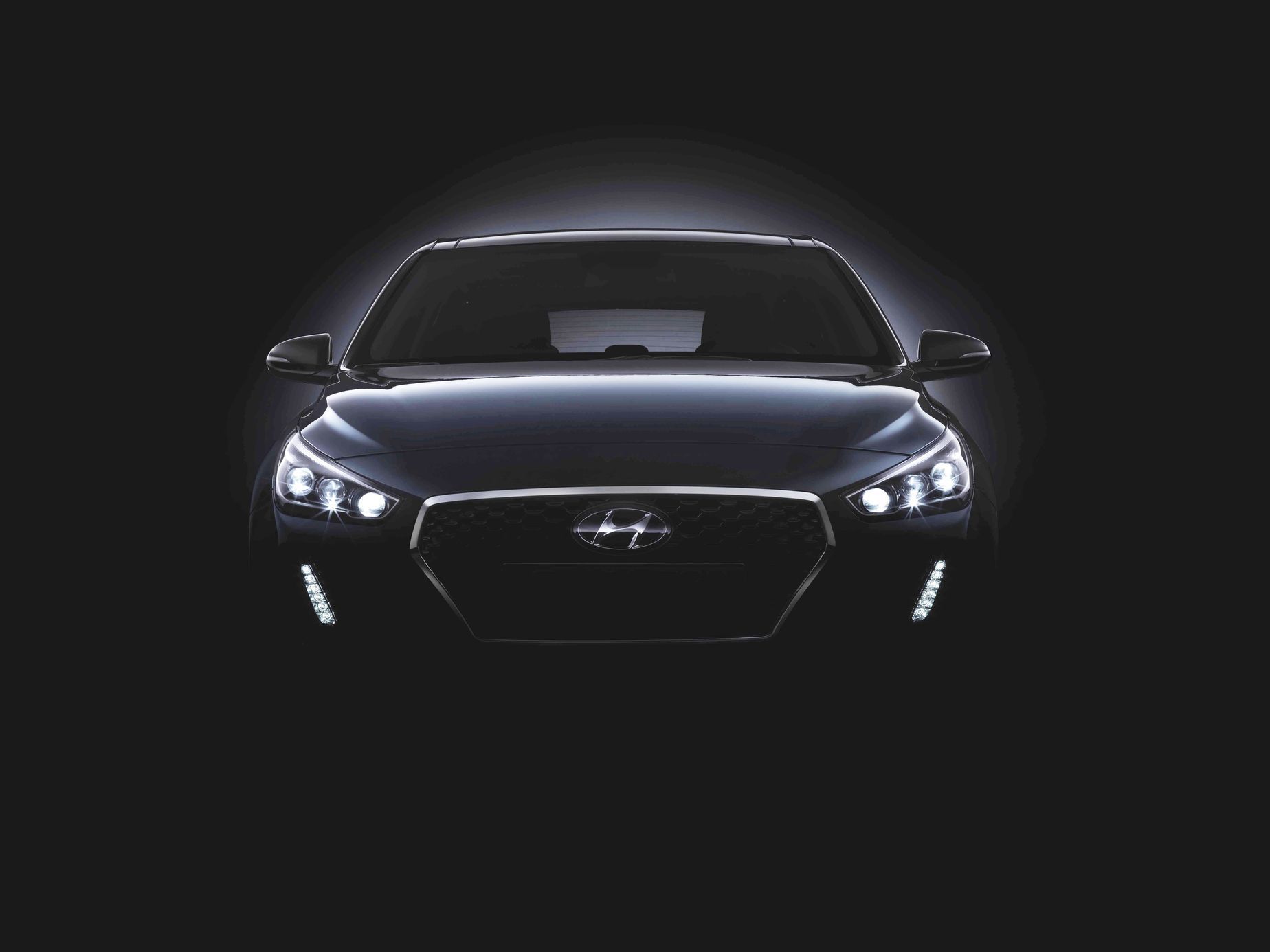 Hyundai i30 2016 - silueta