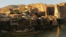 Starověké město Hasankeyf v Turecku, které zatopí  plánovaná vodní přehrada.