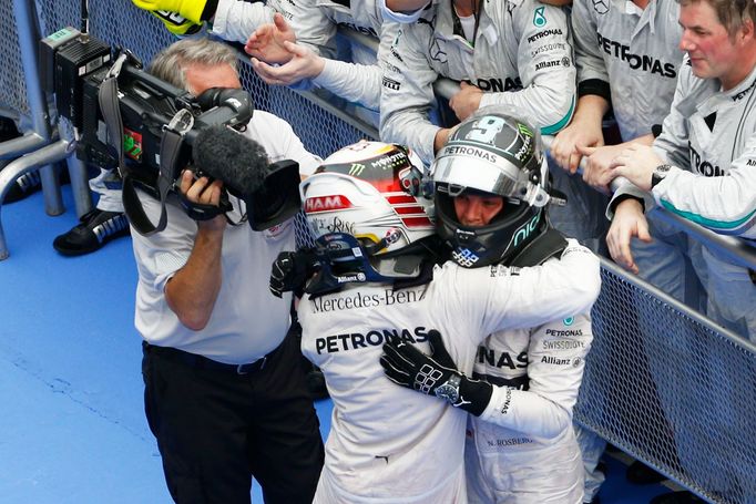 F1: Lewis Hamilton a Nico Rosberg, Mercedes