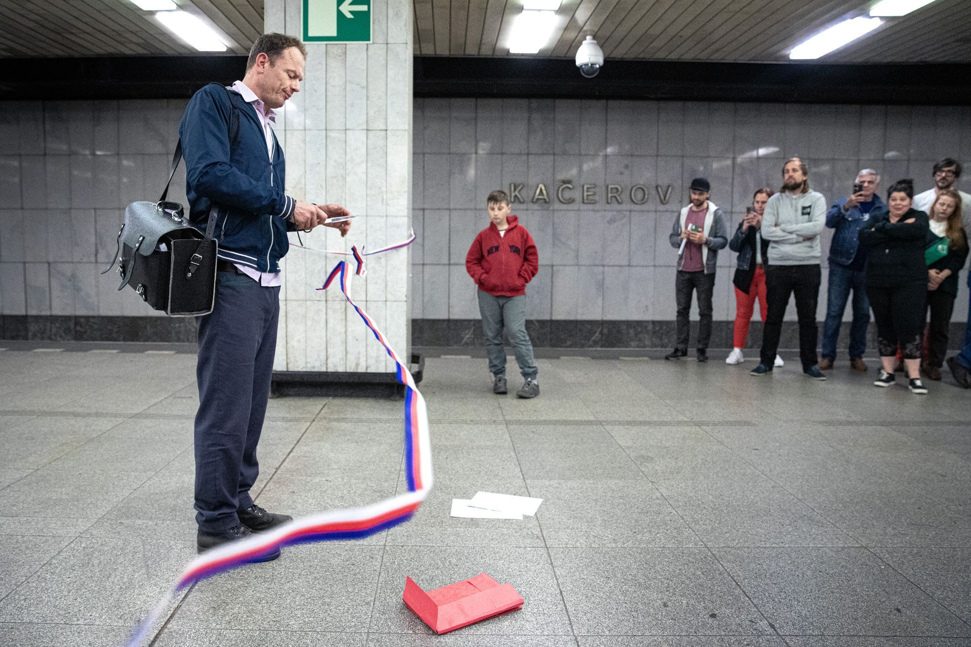 Půlnoční divadelní představení v pražském metru o jeho vzniku, festival příští vlna/next wave, soubor Krutý krtek