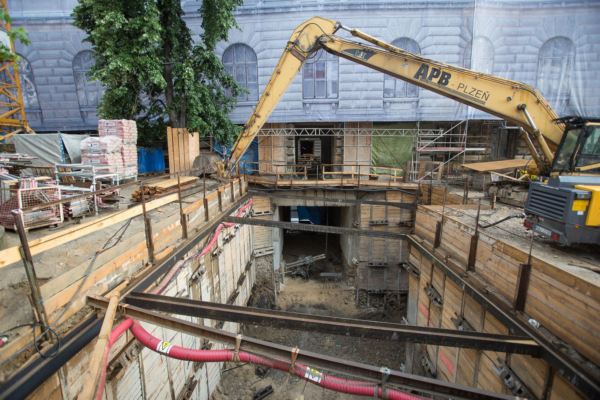 Prohlídka okolí magistrály pro chodce s architektem Petrem Kučerou a IPR