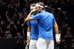 Federer porazil Nadala letos i počtvrté a má titul z Šanghaje