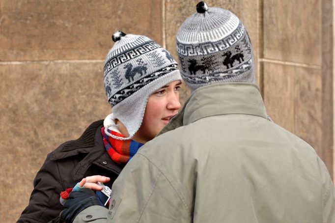 Ilustrační foto: Mladé páry dávají stejným oblečením na odiv svůj vztah.