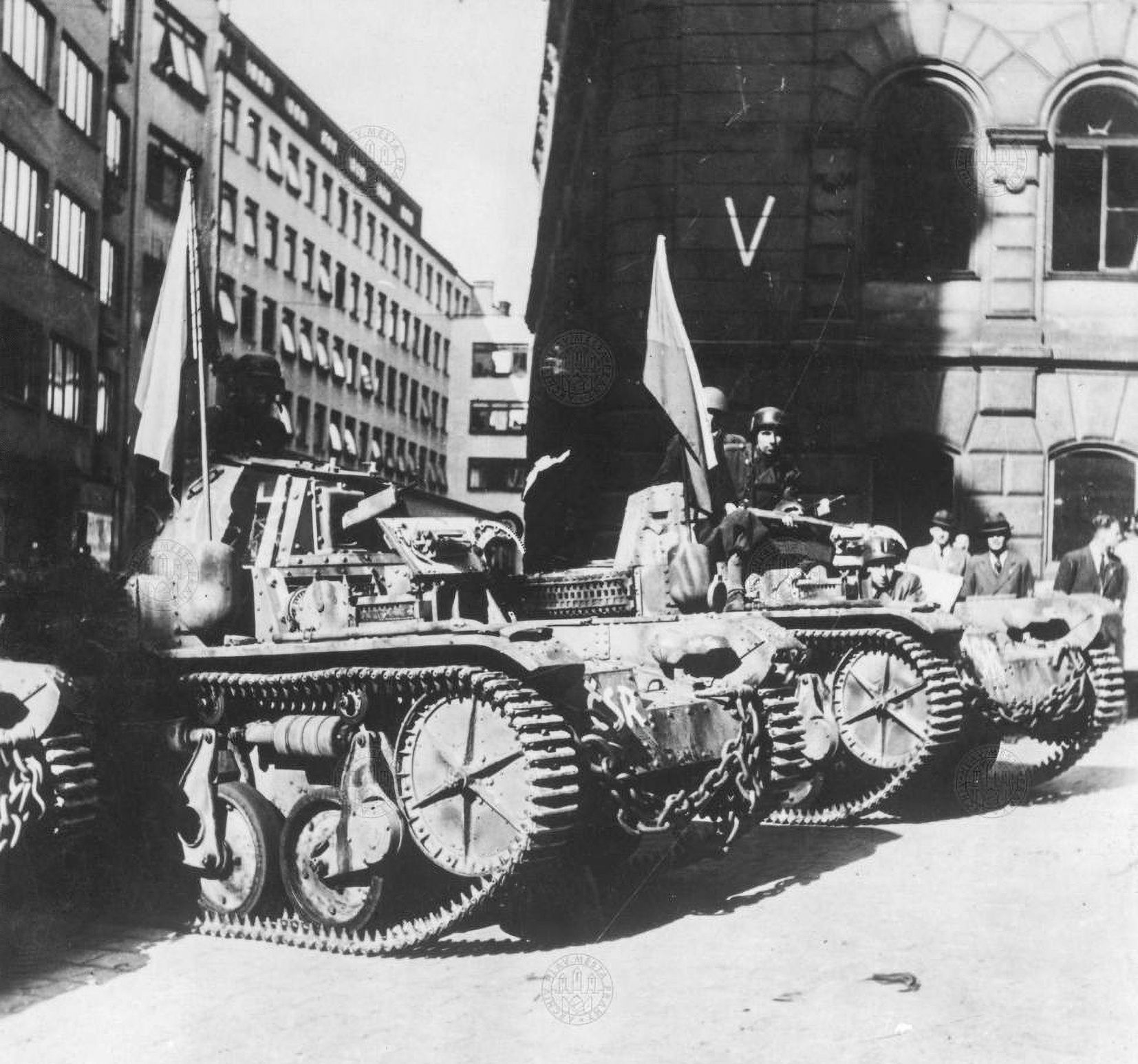Zdeněk Mančal, Pražské povstání, květen 1945, Praha, Domácí