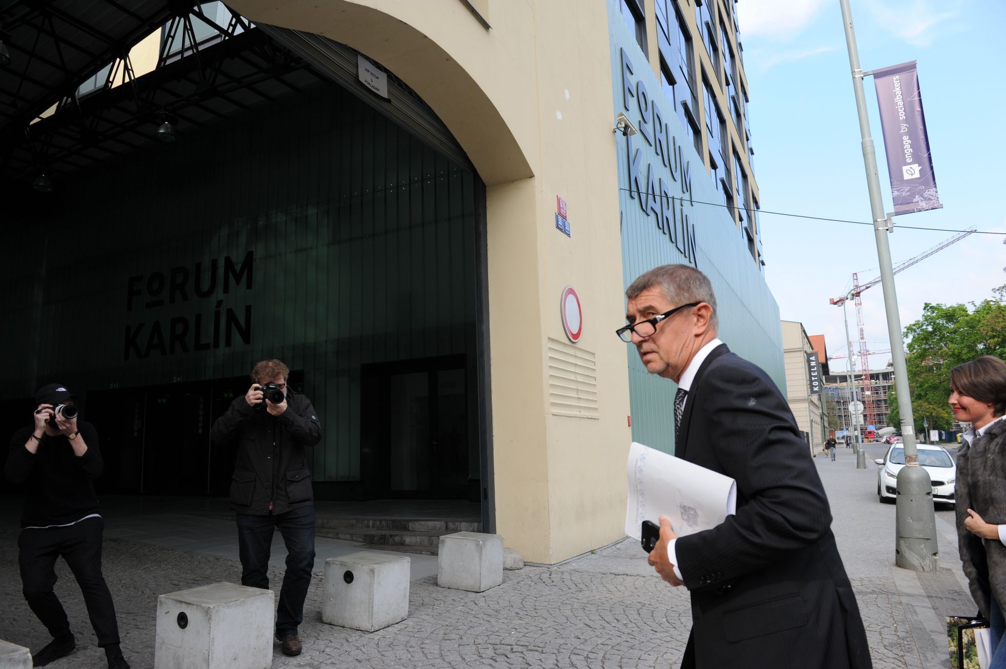 Andrej Babiš navštívil 4. května 2017 DVTV.