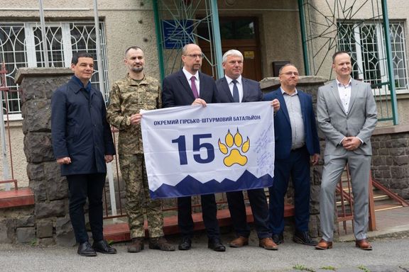 Do Užhorodu jezdí i regionální politici z ČR. Minulý týden tady byla delegace z Královéhradeckého kraje.