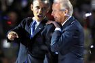Dobojováno. 6. listopadu 2012 slavili Obama a Biden druhé vítězství.