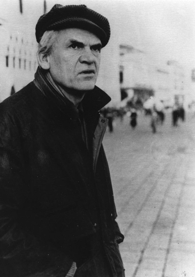 Milan Kundera na archivním snímku.