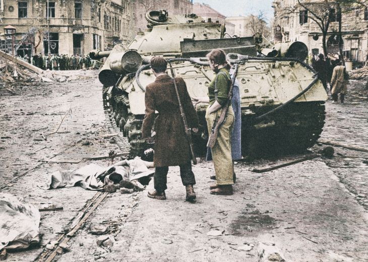 Jednorázové užití / Fotogalerie / Povstání v Maďarsku 1956 / Color / Youtube