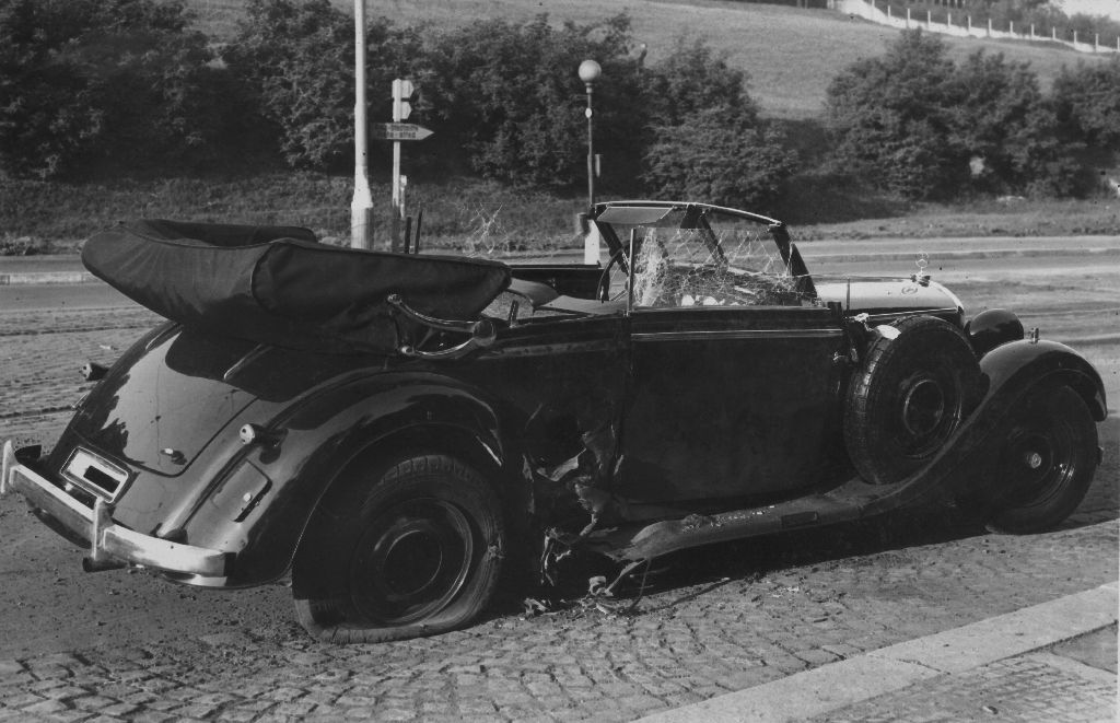 výstava k Heydrichovi na Karlově náměstí