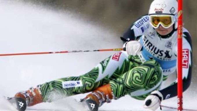 Finská lyžařka Tanja Poutiainen v prvním kole obřího slalomu SP v americkém Aspenu.
