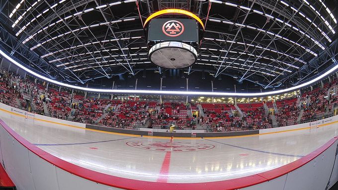 Werk aréna dosud hostila hlavně hokej, nyní se může těšit na špičkový tenis