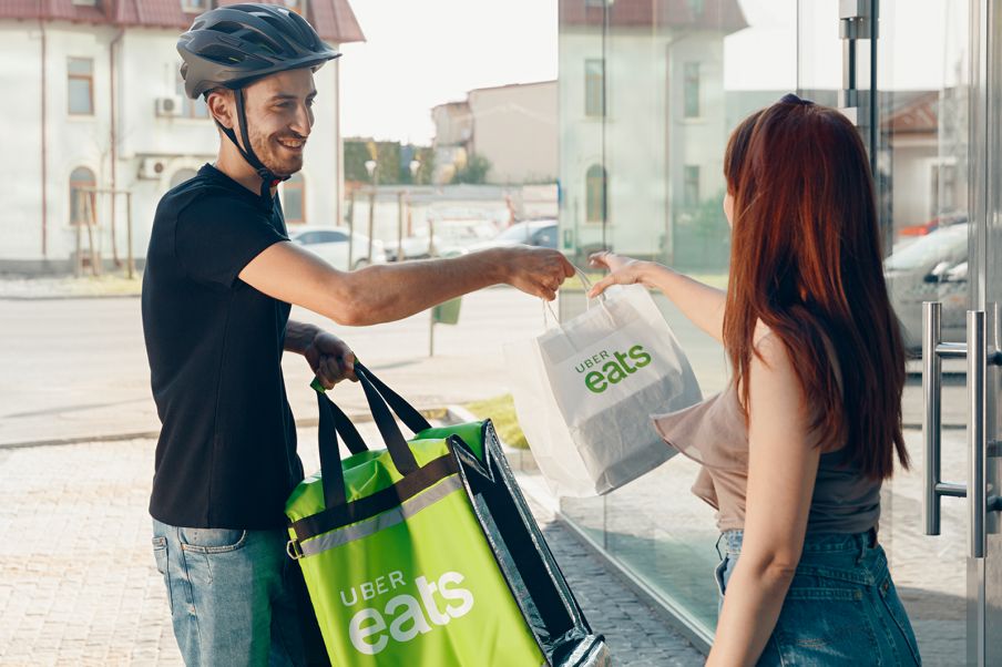 Uber Eats jídlo doprava