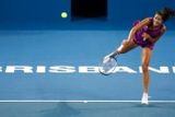 Ana Ivanovičová v prvním kole turnaje v Brisbane, kde na ní nestačila Češka Petra Kvitová.