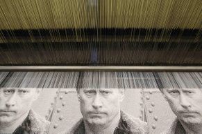 Podívejte se na Putina, utkaného z nejjemnějších vláken