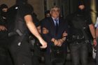 Soud poslal šéfa řeckých neonacistů do vazby