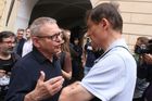 "Kolaborante," vyslechl si Zaorálek od spolustraníků. Koalici s komunisty hájí dál