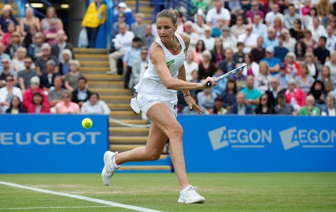 Karolína Plíšková ve finále turnaje v Eastbourne.