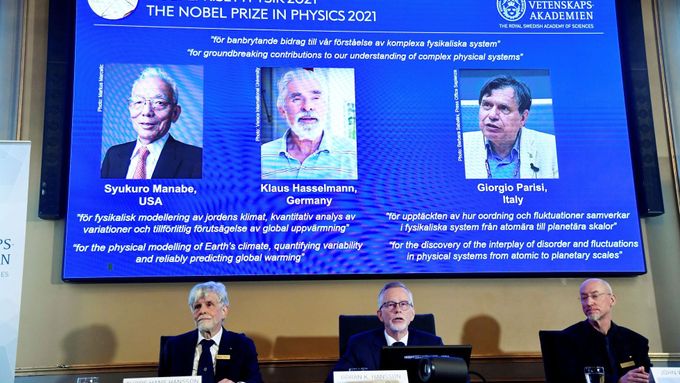 Oznámení Nobelovy ceny za fyziku 2021.