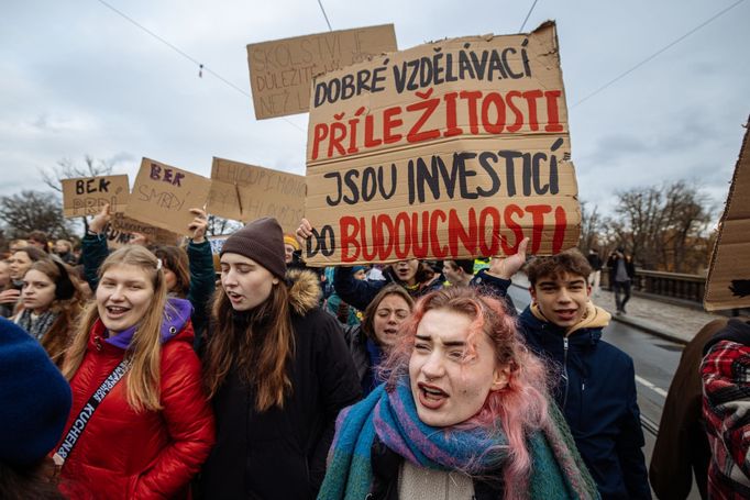 Pondělní demonstrace studentů