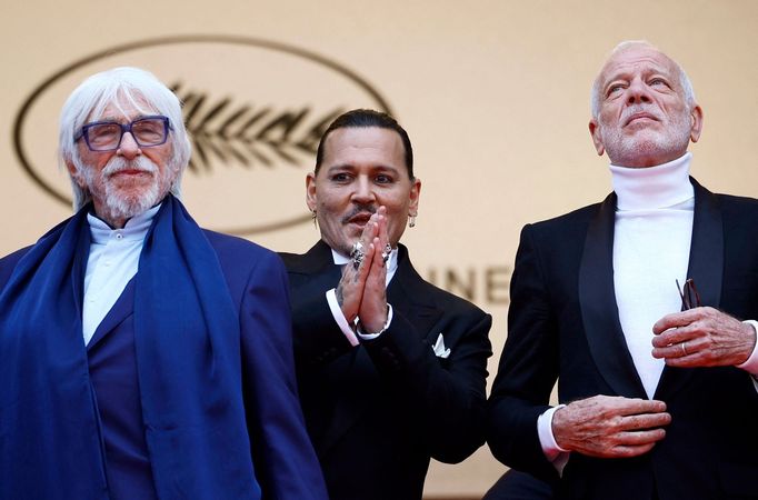 Herci Pierre Richard, Johnny Depp a Pascal Greggory.