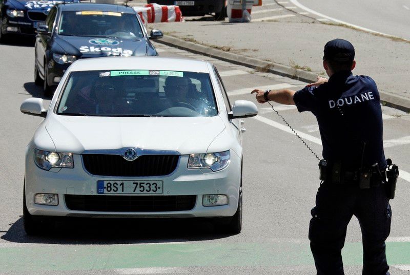 Tour de France - kontrola auta Johny Schlecka