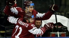 MS 2018, Kanada-Lotyšsko: Kristians Rubins slaví gól v síti Kanady