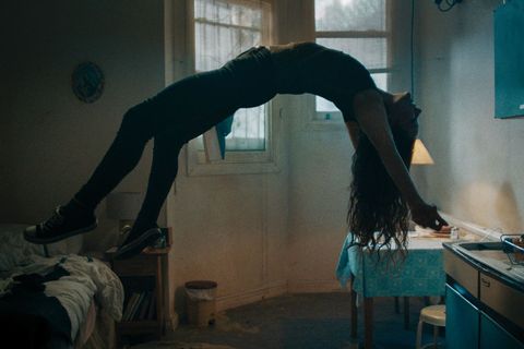 Iluze hororu jako mužského žánru padla. Ve filmu Saint Maud už ženy nejsou oběťmi