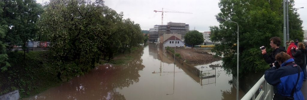 Povodně, Praha, 3. června 2013, na kole