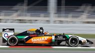 Kariéra v týmu formule 1 Force India totiž německému jezdci teď zrovna moc "nešlape" a ve stáji, která má stále hlouběji do kapsy, sbírá body spíše nahodile.