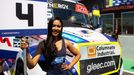 ME tahačů na okruzích v Misanu 2022: grid girl