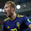 Ola Toivonen slaví gól v zápase Německo - Švédsko na MS 2018