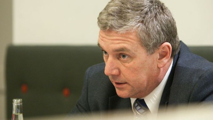 Milan Feranec je prvním náměstkem ministra Antonína Prachaře (na snímku).