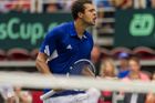 Tsonga v souboji jedniček přetlačil Veselého, Češi si semifinále Davis Cupu nezahrají
